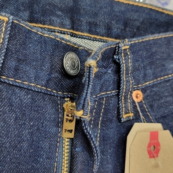 NEW Levi's Men's 505 Regular Straight Leg Sz 33X30 Dark Wash Denim Blue Jeans - Picture 4 of 16